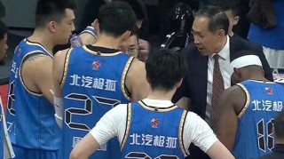 188金宝博体育登录入口-北京队眼下处境尴尬，外援换人风波不断，李楠禁赛将满|安东尼·戴维斯|斯宾塞-丁威迪|斯宾塞·丁维迪|北京首钢|曾凡博_新浪体育_新浪新闻